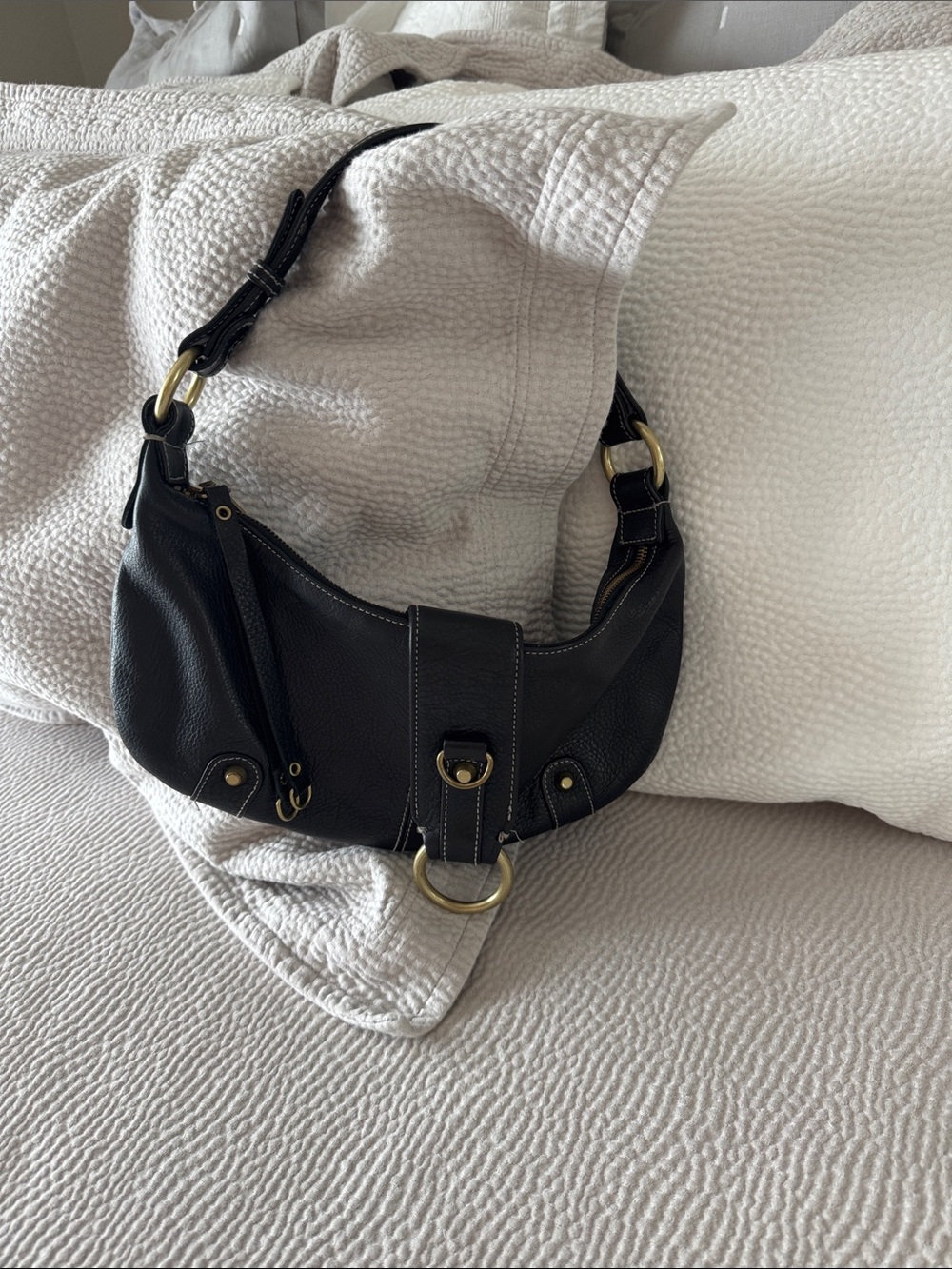 Perlina NY Black Pebbled Leather Hobo Shoulder Bag Like New